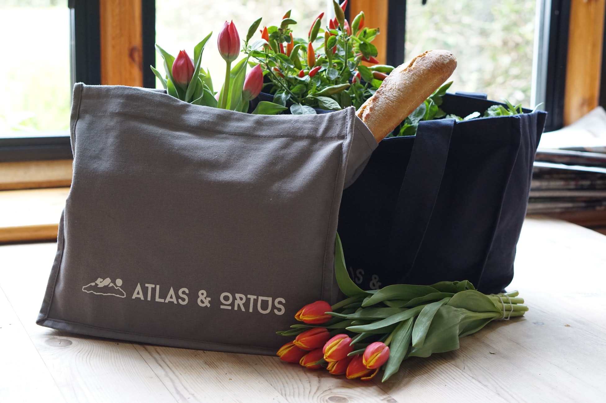 The Best Reusable Bags To Replace Single-Use Plastic Bags