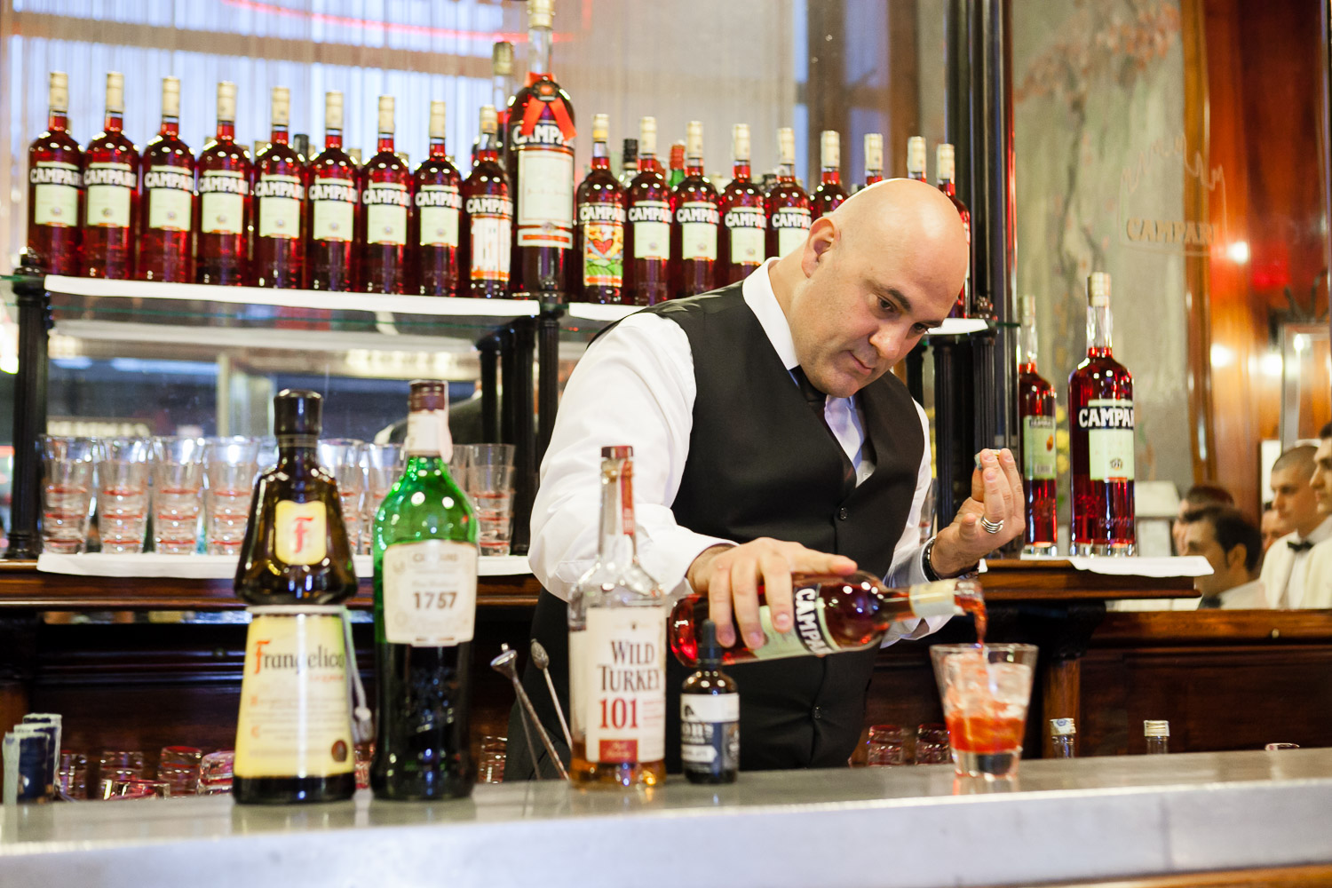 Get Your Negroni Fix With Renowned Bavarian Guest Bartender Mauro Mahjoub at Atmosphere, Sep 26-30