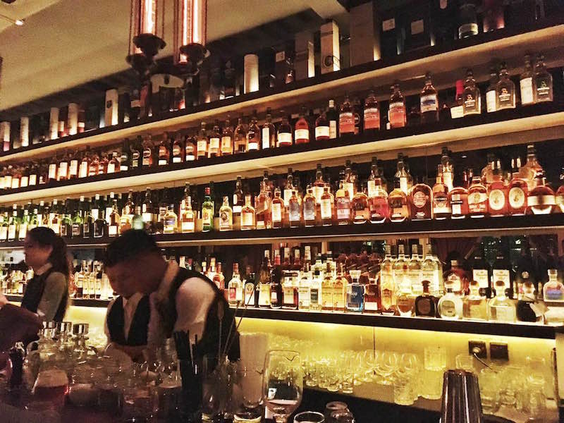 Róng Bar Gets Off On The Right Foot, Serving Elegant Cocktails on Sanlitun East Third Street 