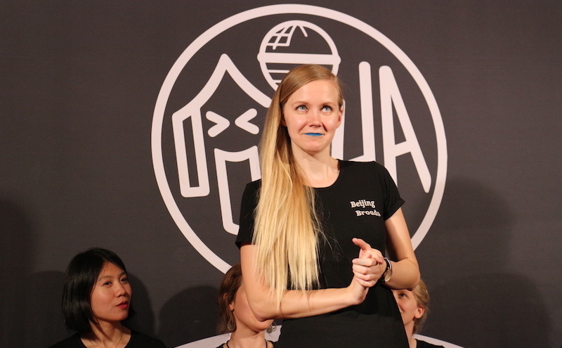 过年How? Beijing Broads Improv Group Front-Woman Anete Elken 过年How? Beijing Broads Improv Group Front-Woman Anete Elken