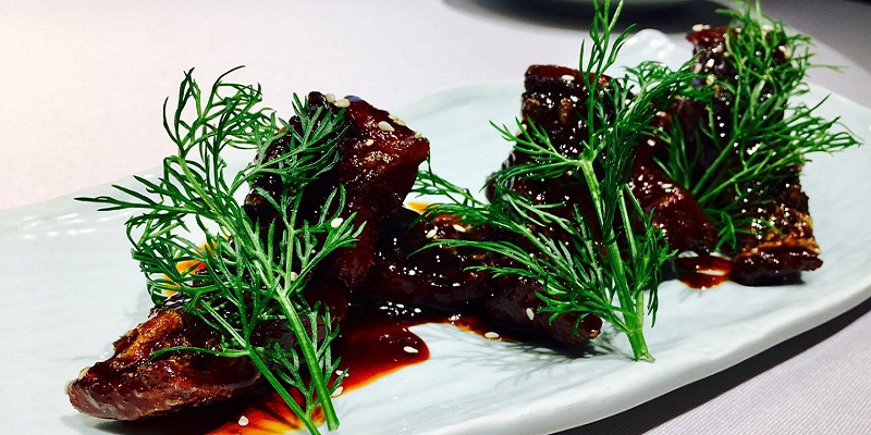 True to Its Roots, Huaiyang Dream Provides Tasty Jiangsu Cuisine in an Elegant Atmosphere