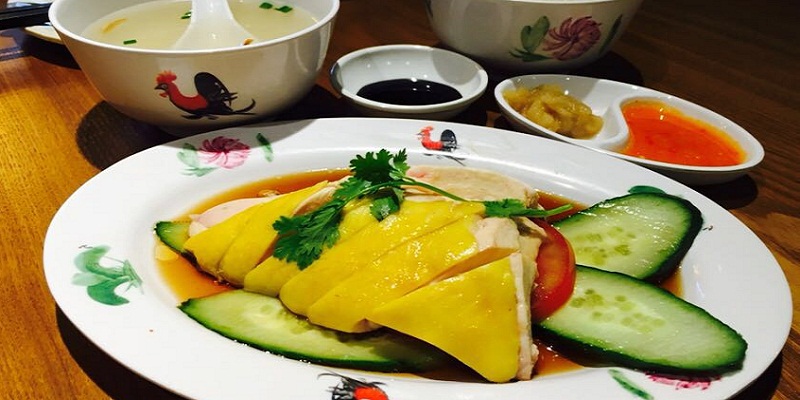 L’epasar, A Kaleidoscope with Italian Family Food, Hainanese Chicken Rice, Café and a Fancy Cellar L’epasar, A Kaleidoscope with Italian Family Food, Hainanese Chicken Rice, Café and a Fancy Cellar