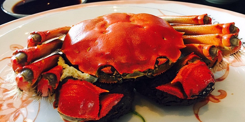 Surprise Your Guests With Sumptuous Hairy Crabs at Rosewood's The House ...