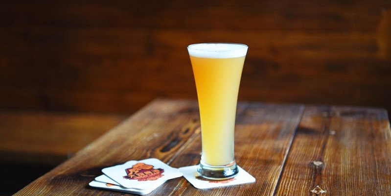 What’s Up in Beer: New Brews, Tap Takeover, Closing Party, and Non-Alcoholic Beer