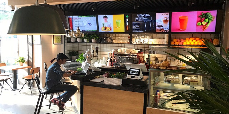 R Providing Gourmet Pizza and More, 9-Year-Old Nasca Café to Open A Fifth Restaurant at Lido on May 1