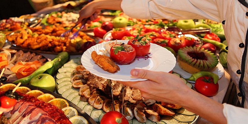 Buffets Charging Deposits to Prevent Food Waste Pissed off Food Hoarders