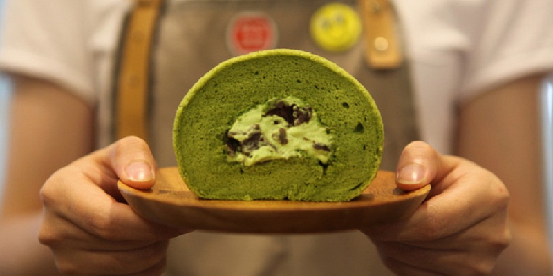 DP Three New Bakeries,  with Most Expensive Matcha Swiss Roll, Cheapest Dirty Bun, and Mousse Cake