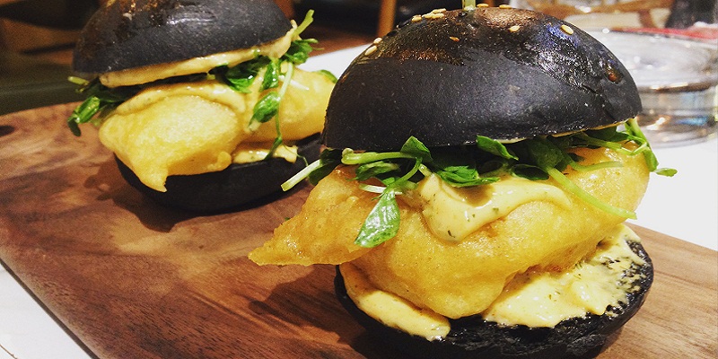 Black Pearl Double Sliders, Hot Rock Black Pepper Steak and More on the new Menu at Chat Room by the Rug Black Pearl Double Sliders, Hot Rock Black Pepper Steak and More on the new Menu at Chat Room by the Rug 
