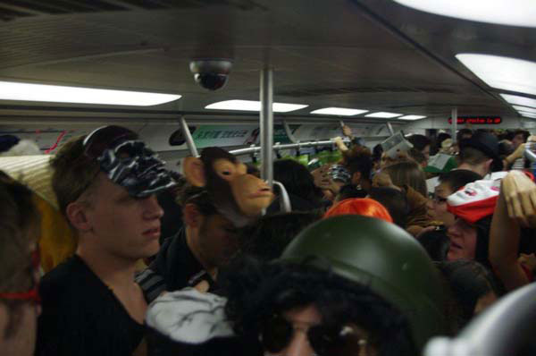 2012 Beijing Subway Halloween Party02