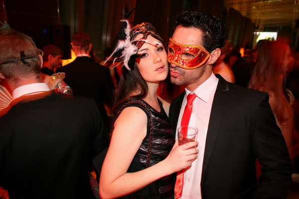 Beijing_Atmosphere_New_Years_Masquerade_Ball07