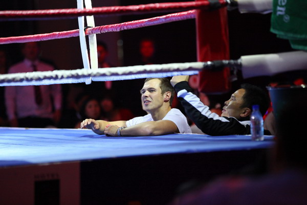 BrawlOnTheWall2012Beijing064