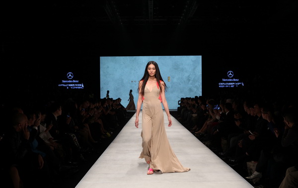 ChinaFashionWeek01