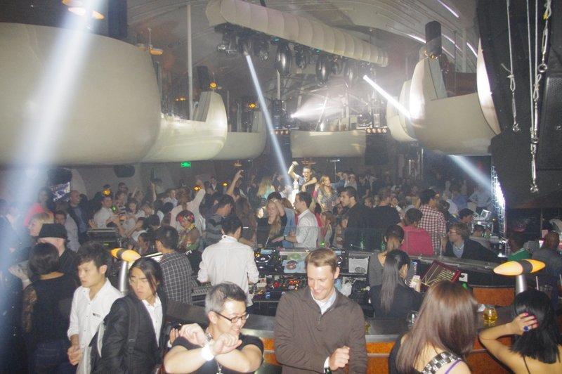 Copy of 11_anniversary_B_299