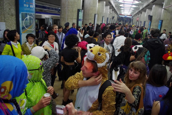 HalloweenLoopParty56