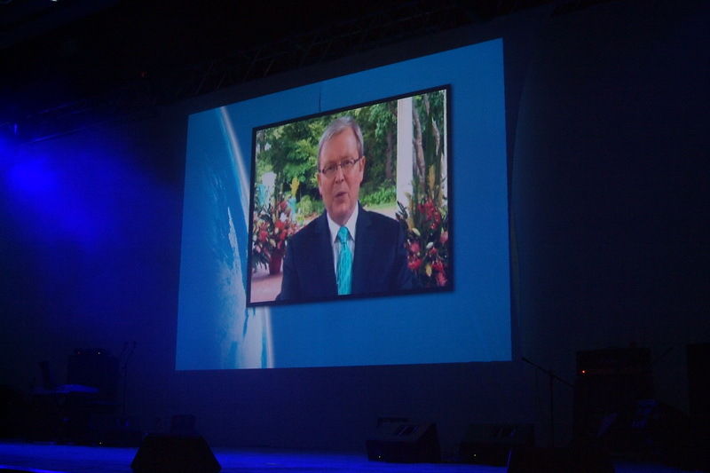 Kevin Rudd&#039;s message - Photo Gold One