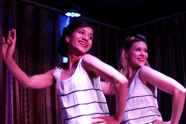Moonglow_Burlesque_CD_Blues_Beijing06