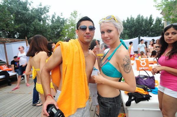 RivieraPoolPartyII09