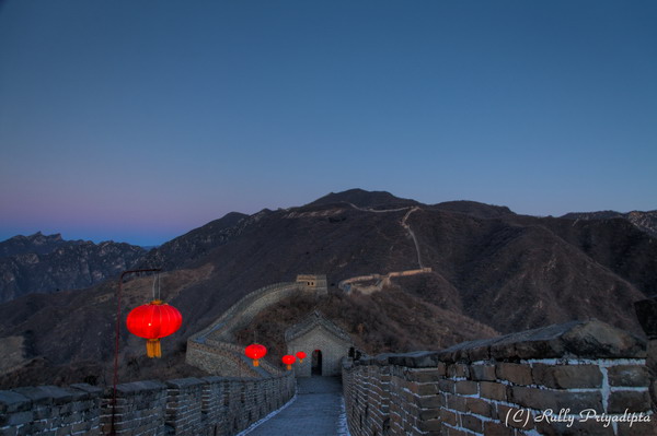 Sunrise_over_Great_Wall_1