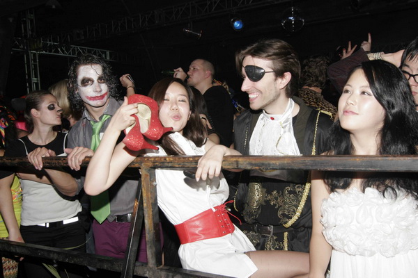 YEN_Fetish_Halloween_2010_706_Beijing_31